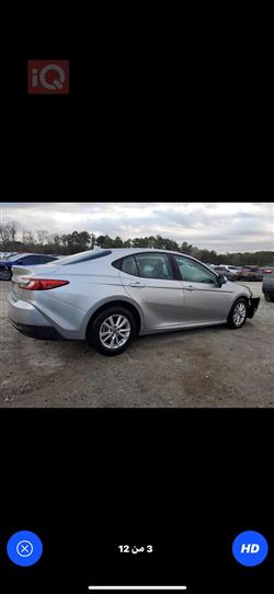 تۆیۆتا کامری